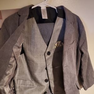 Kids 3T suit